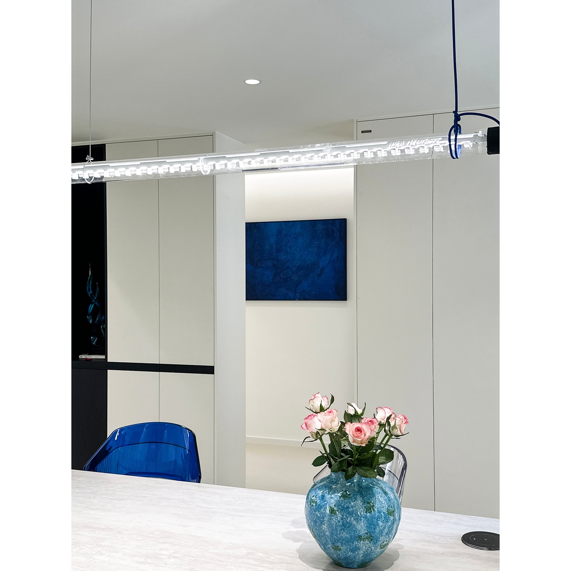 Tubular Linear LED Pendant Lamp T1920