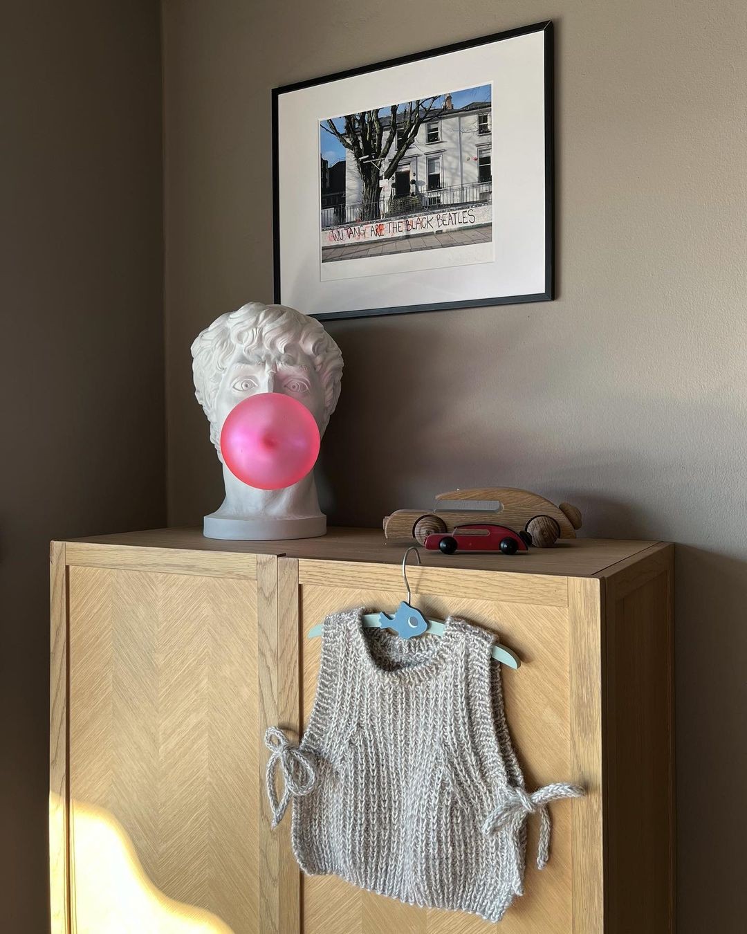 Wonder Artist Fashion Table Lamp M01