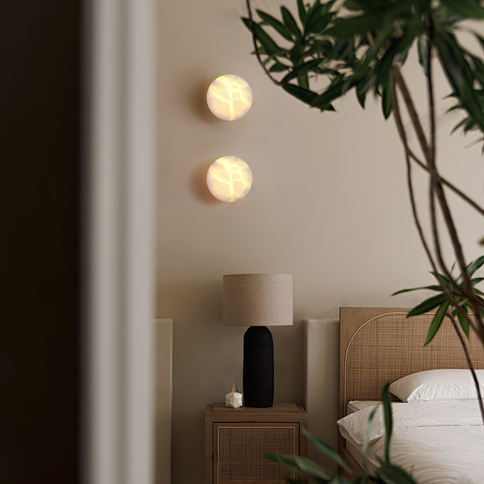 Cylindrical Alabaster Wall Lamp T1873