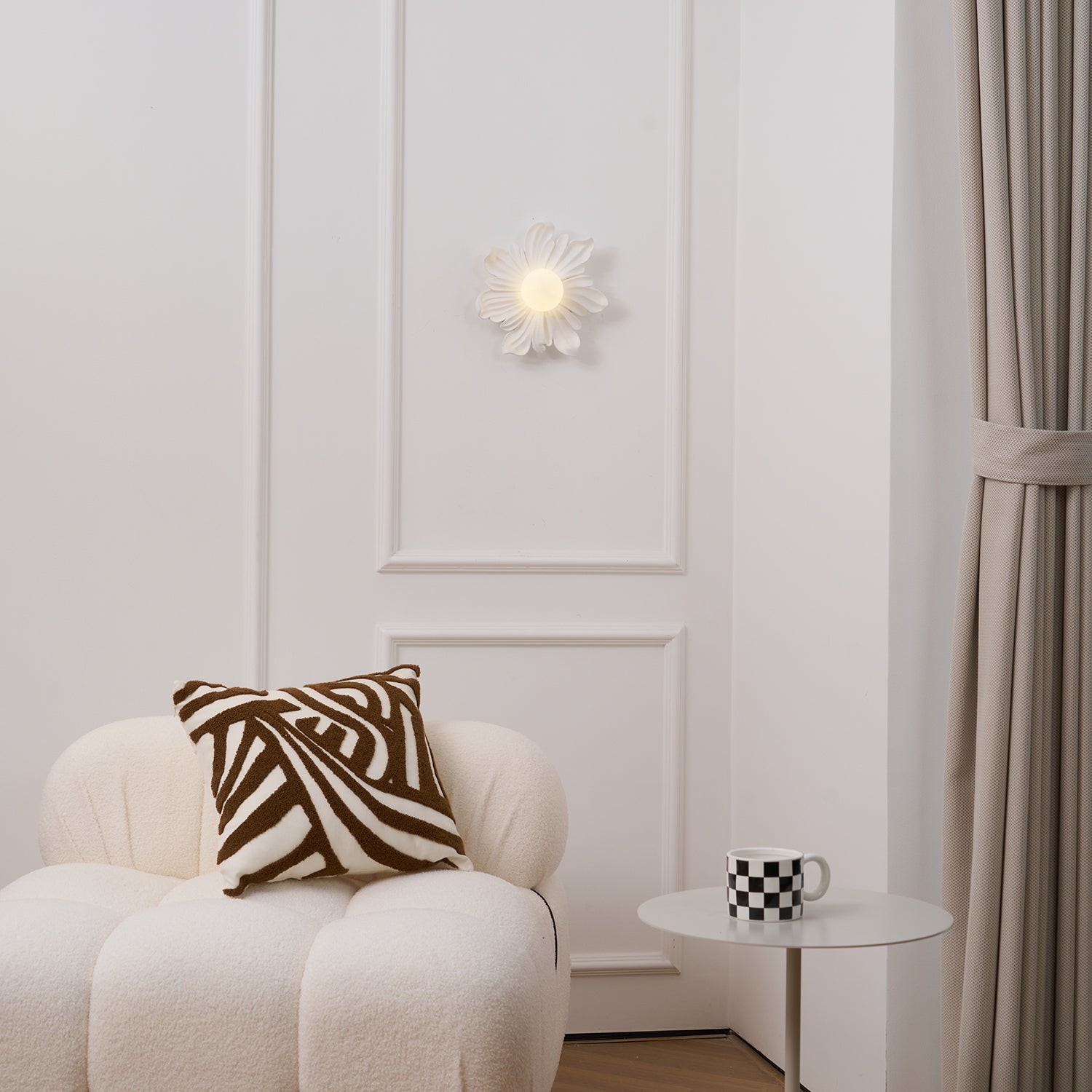 Flower Wall Lamp P071