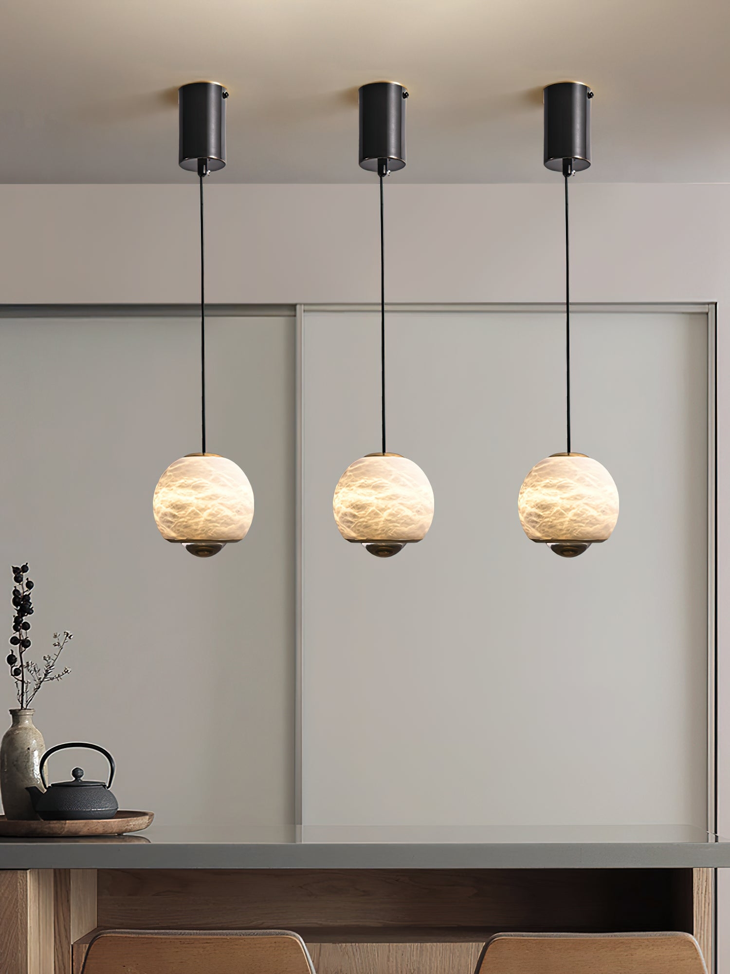 Ferox Alabaster Pendant Light T1646
