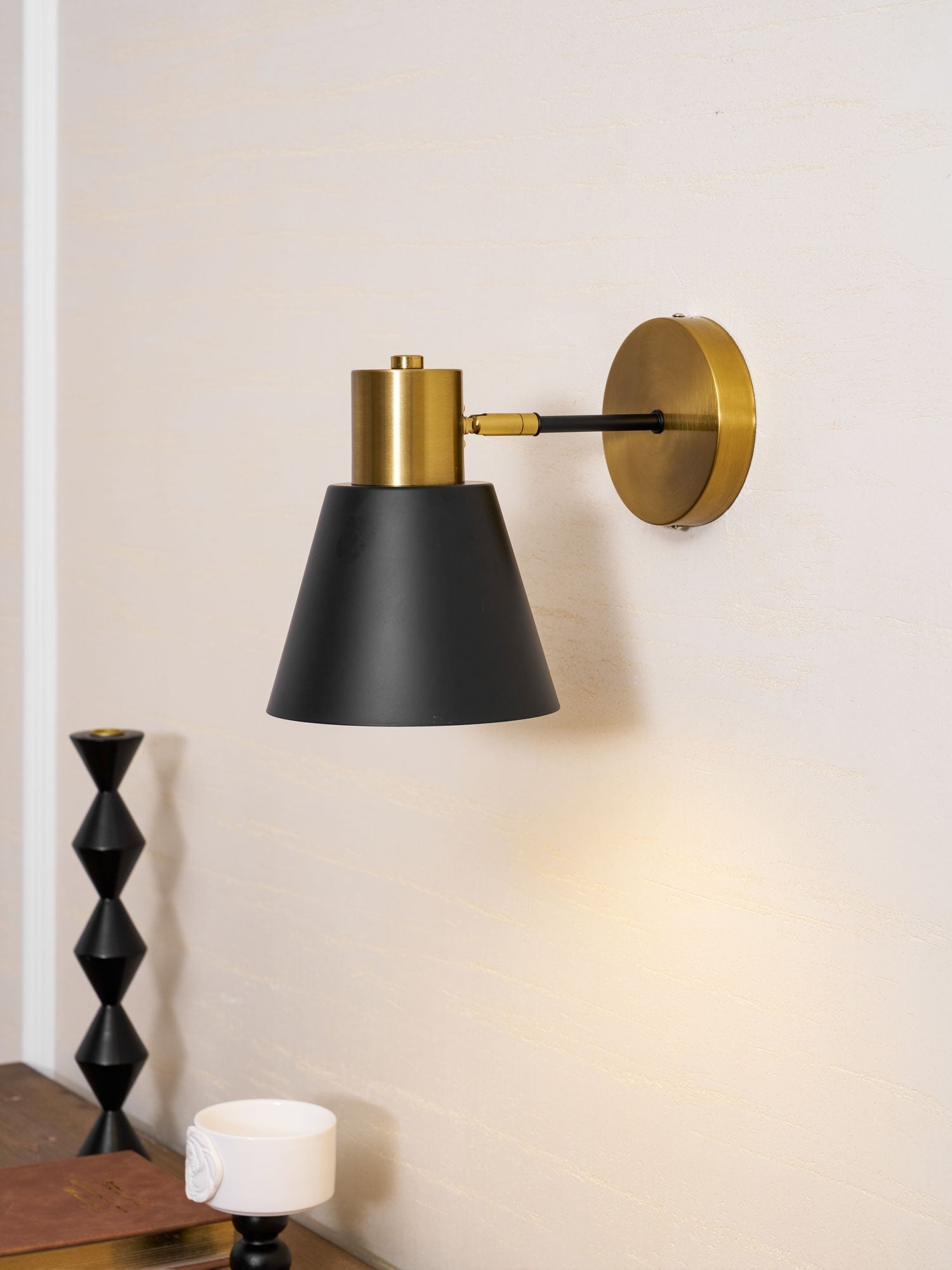 Adjustable Armed Wall Lamp T1597