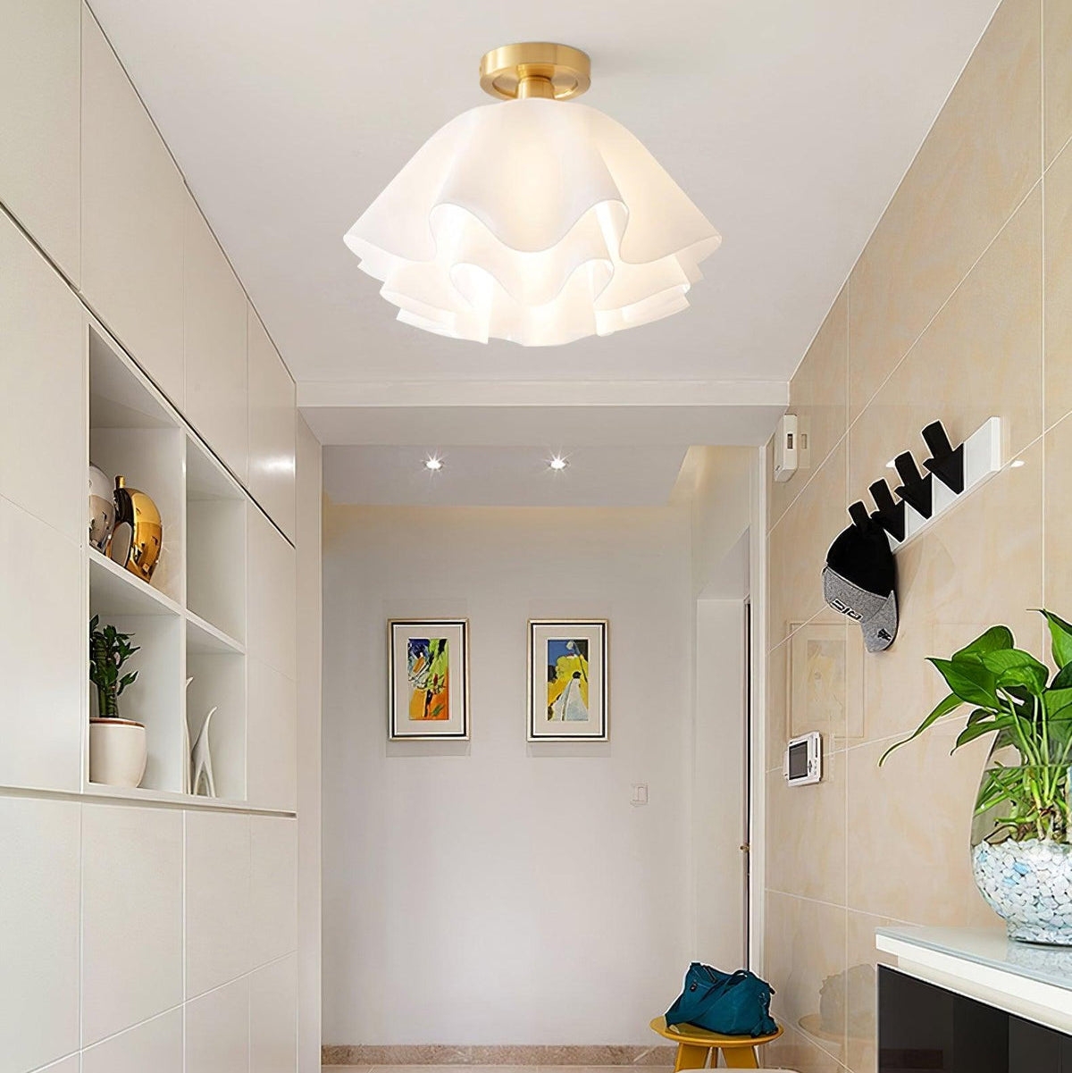 Lustra Pleated Retro Brass Acrylic Ceiling Light T2183