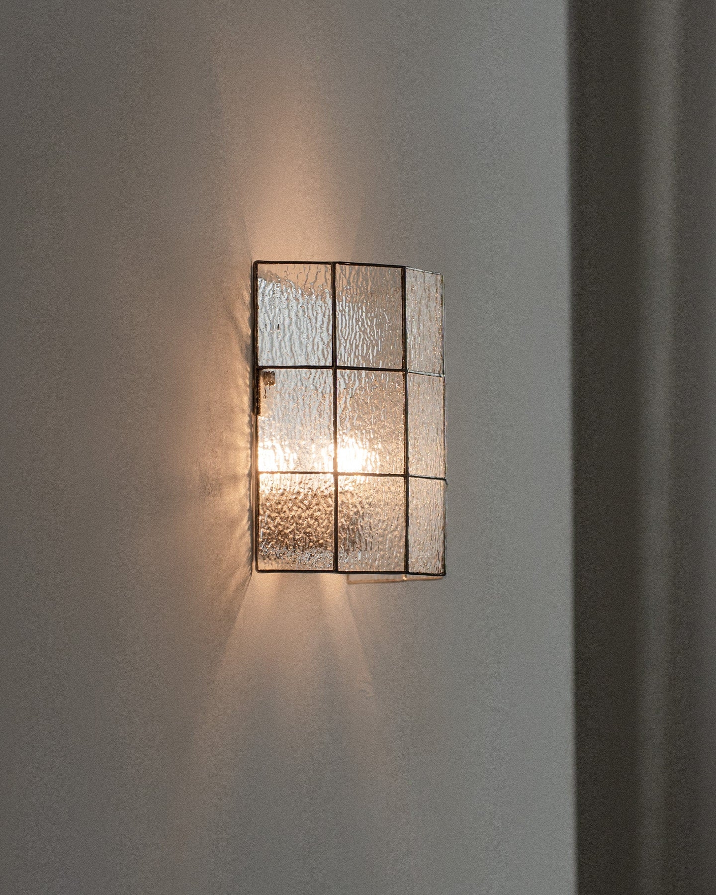 Fun Guy 731 Wall Lamp T1547
