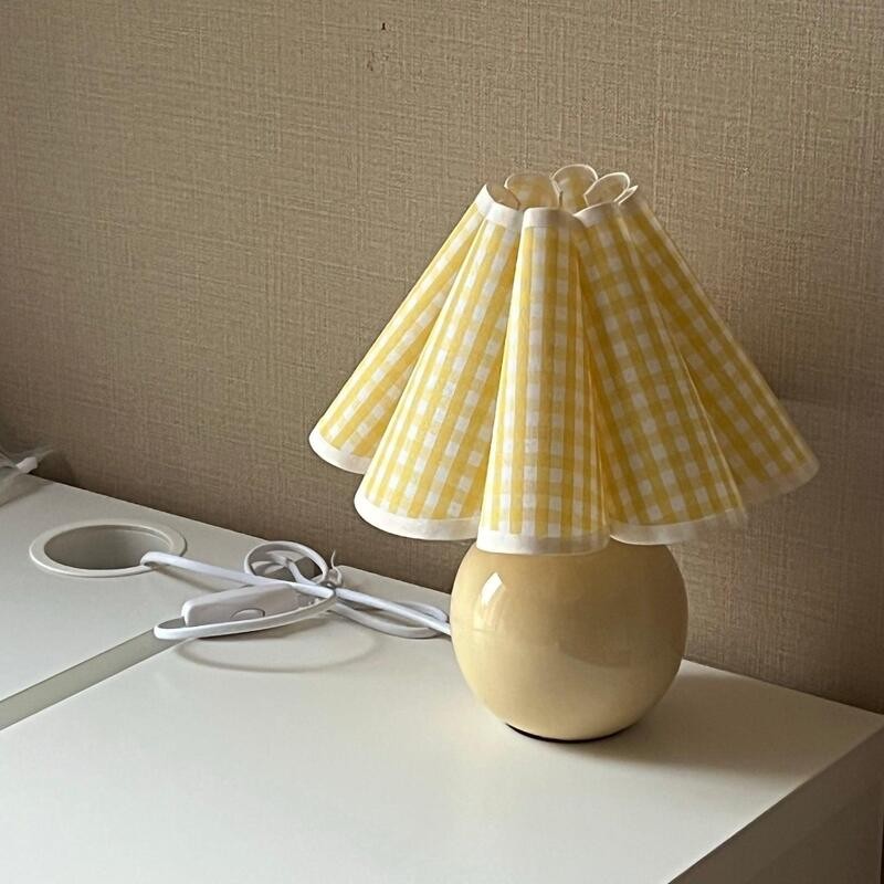 Scandinavian Vintage Table Lamp for Bedroom