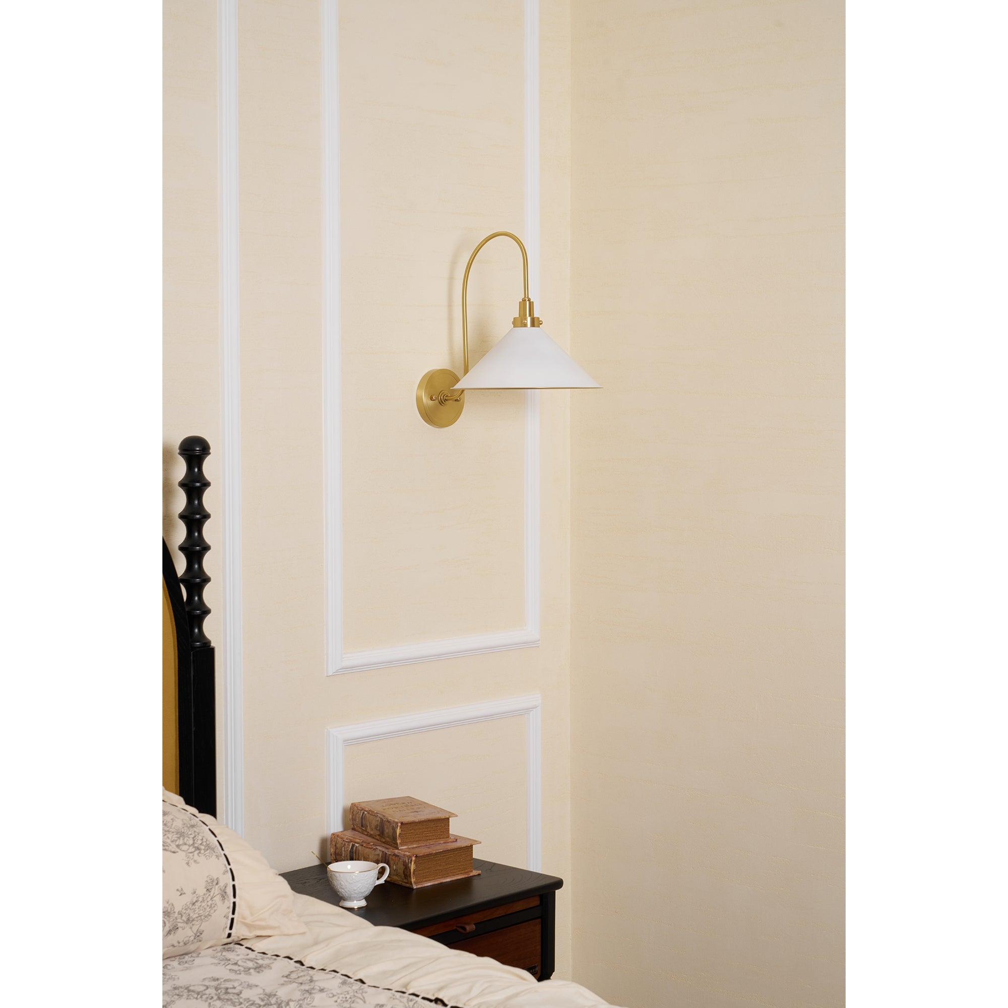 Clivedon Wall Lamp T1816