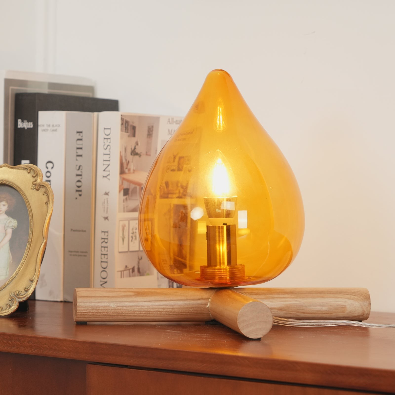 Funny Fire Shape Small Flame Table Lamp M55