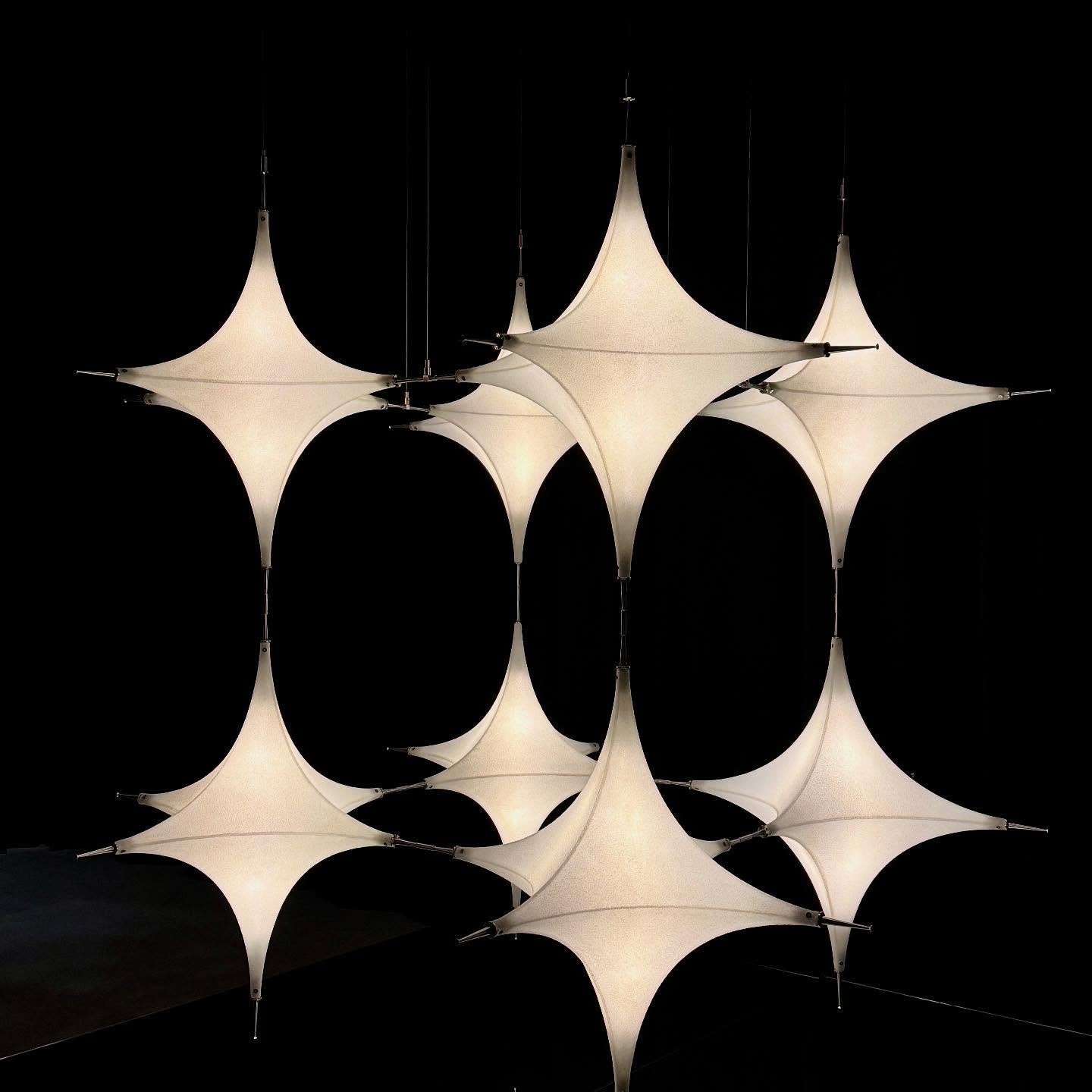 Polar Chandelier T1927