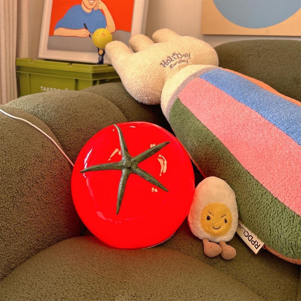 Creative LED Tomato Table Lamp S83