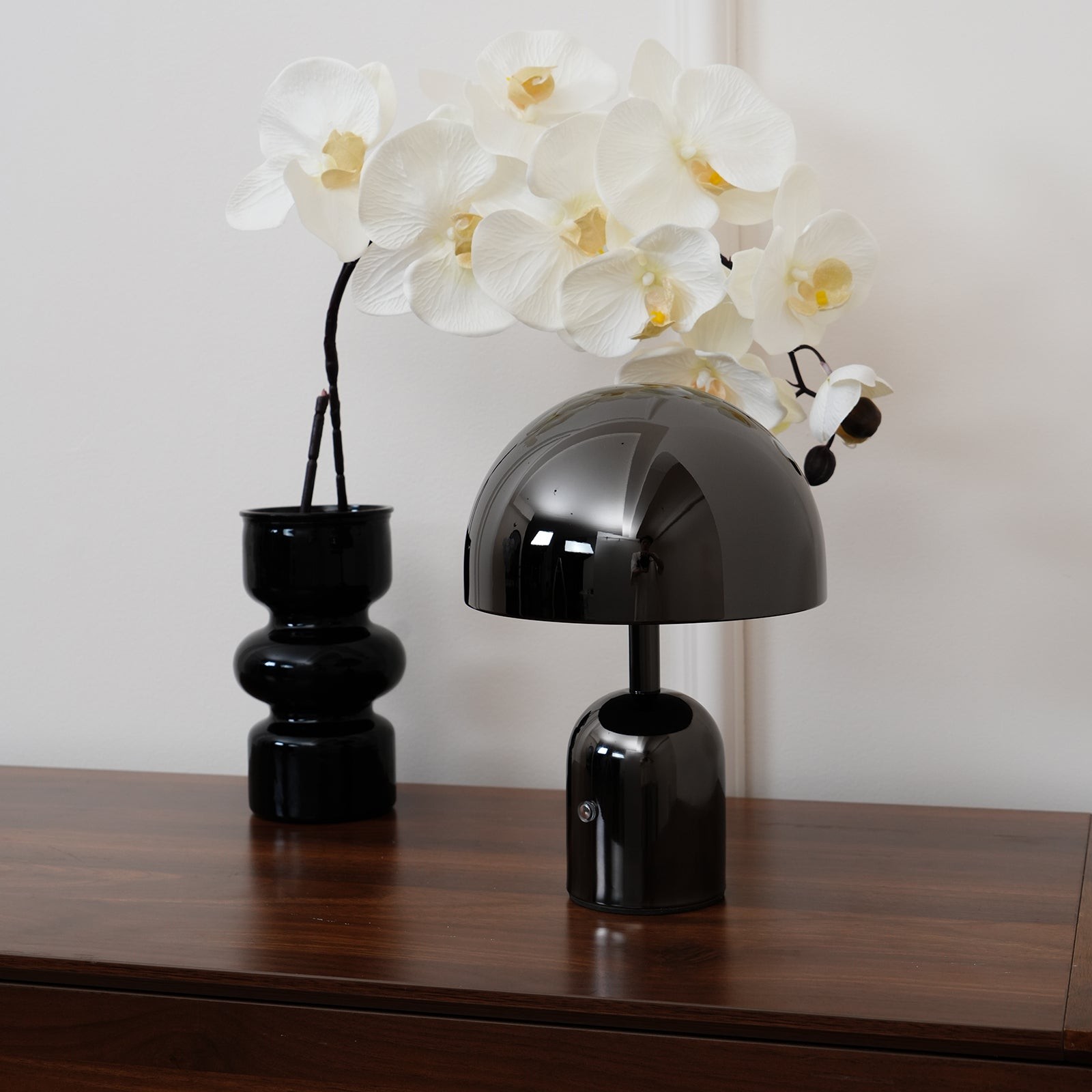 Smooth Mushroom Portable Table Lamp M179