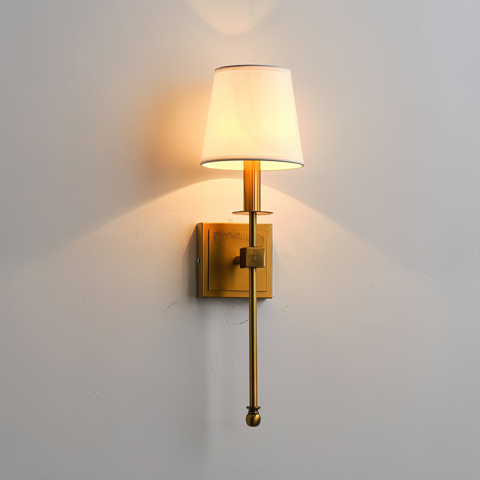 Monroe Wall Lamp T1955