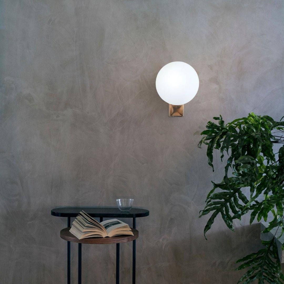 Minimalist Spherical Wall Lamp M444
