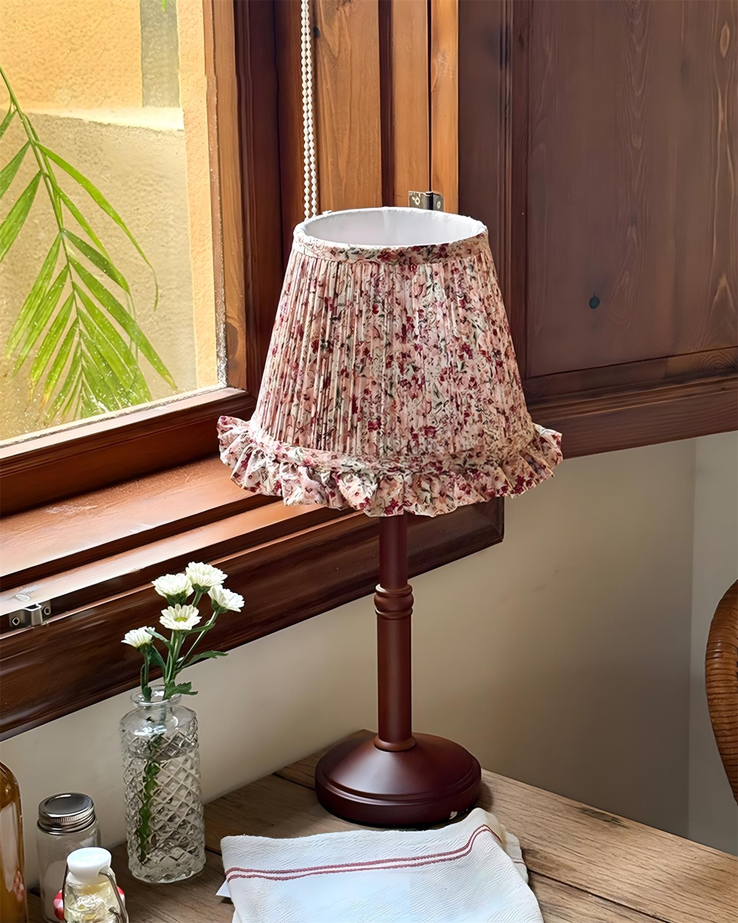Briarfield Table Lamp T1559