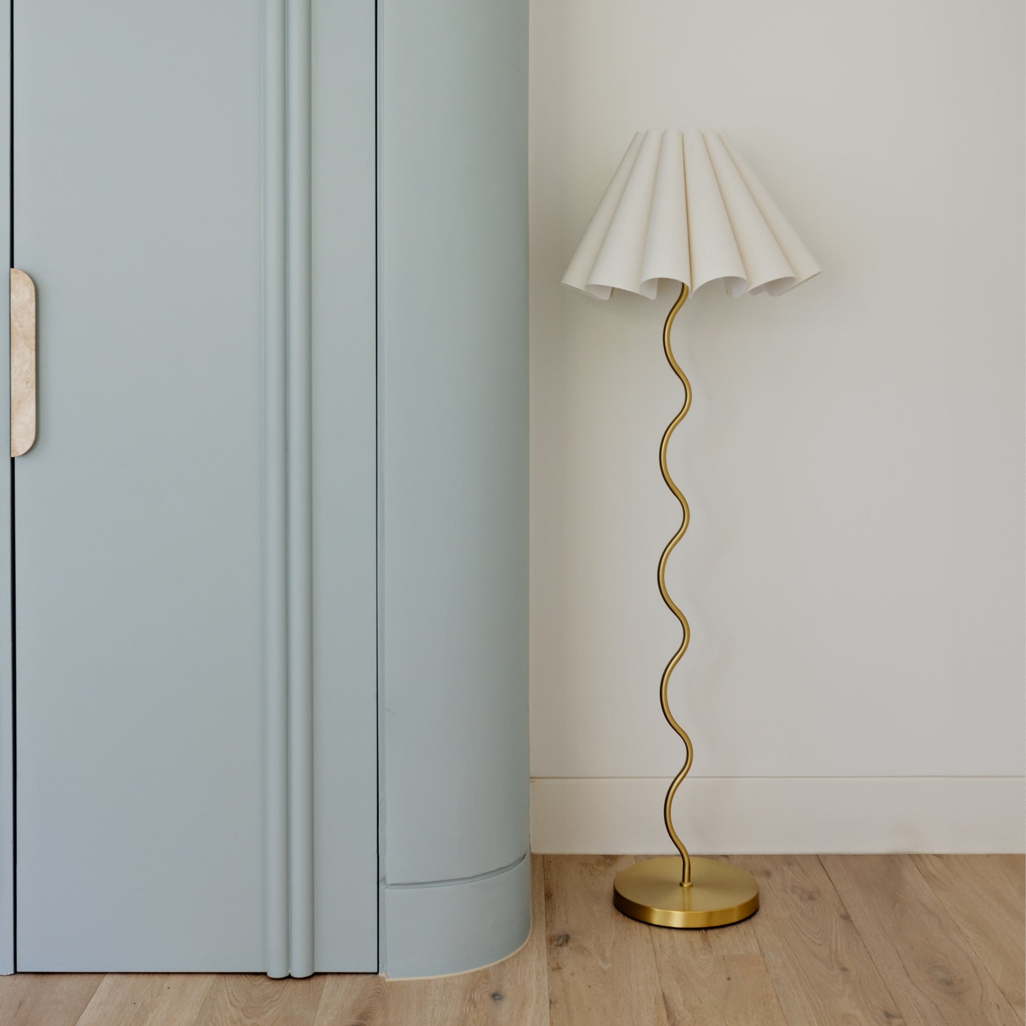 Cora Floor Lamp T1929