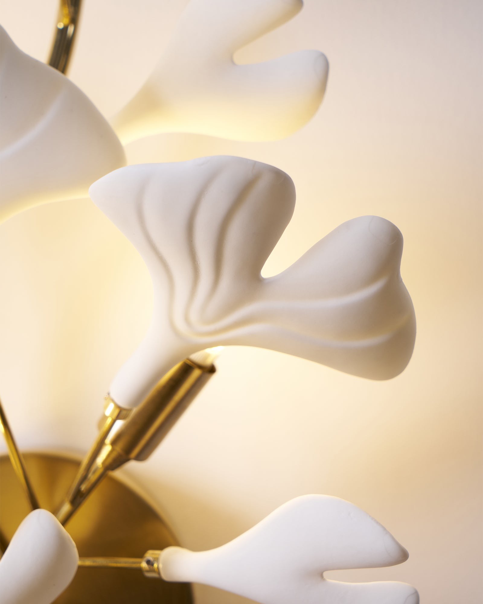 Gingko Wall Lamp P022