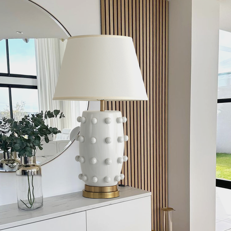 Modern Simple Dot Ceramic Table Lamp M50