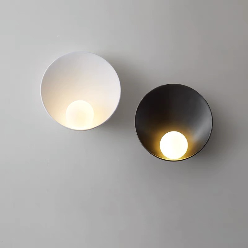 Musa Wall Lamp