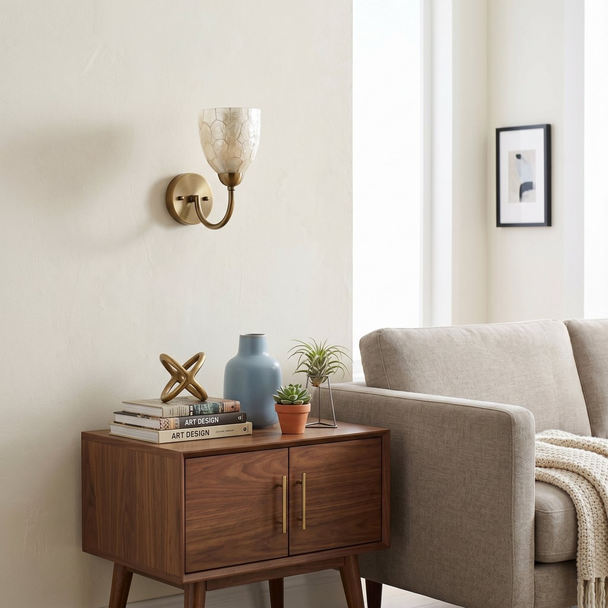 Nacrelith Wall Sconce - Modern Capiz Shell Lamp for Bedroom T2235