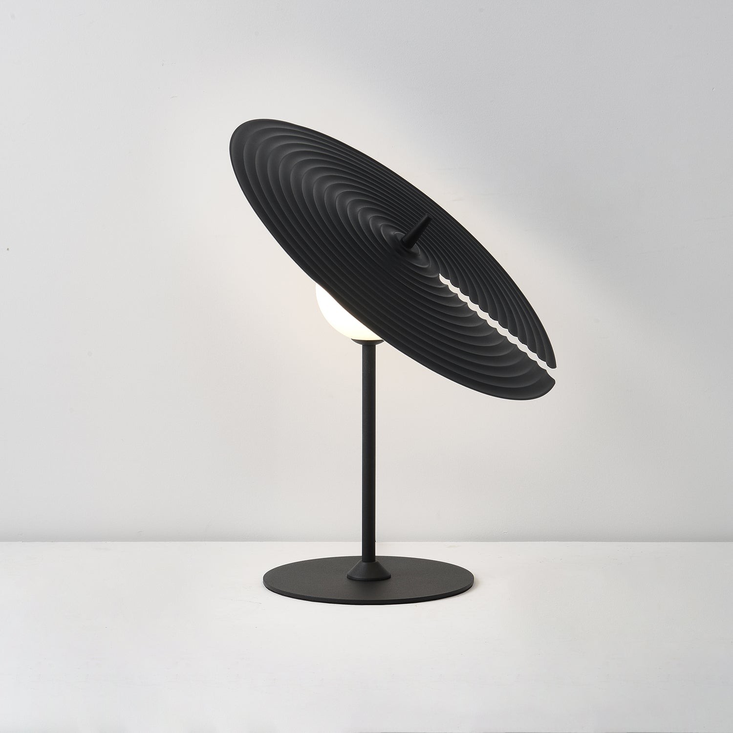 Modern Classic Record Table Lamp G39