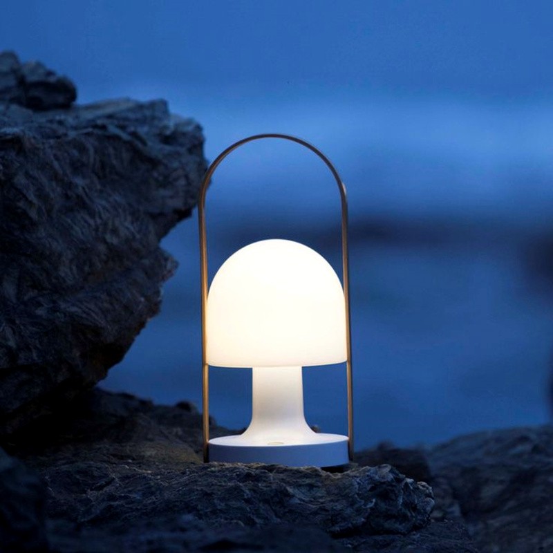 FollowMe Table Lamp
