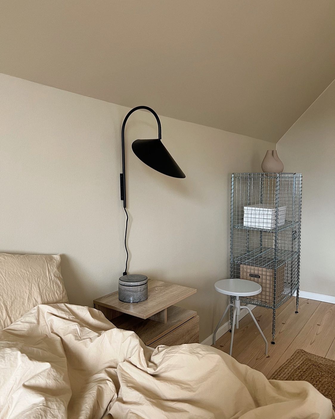 Nulavo Wall Lamp - Adjustable Nordic Style Wall Sconce for Office