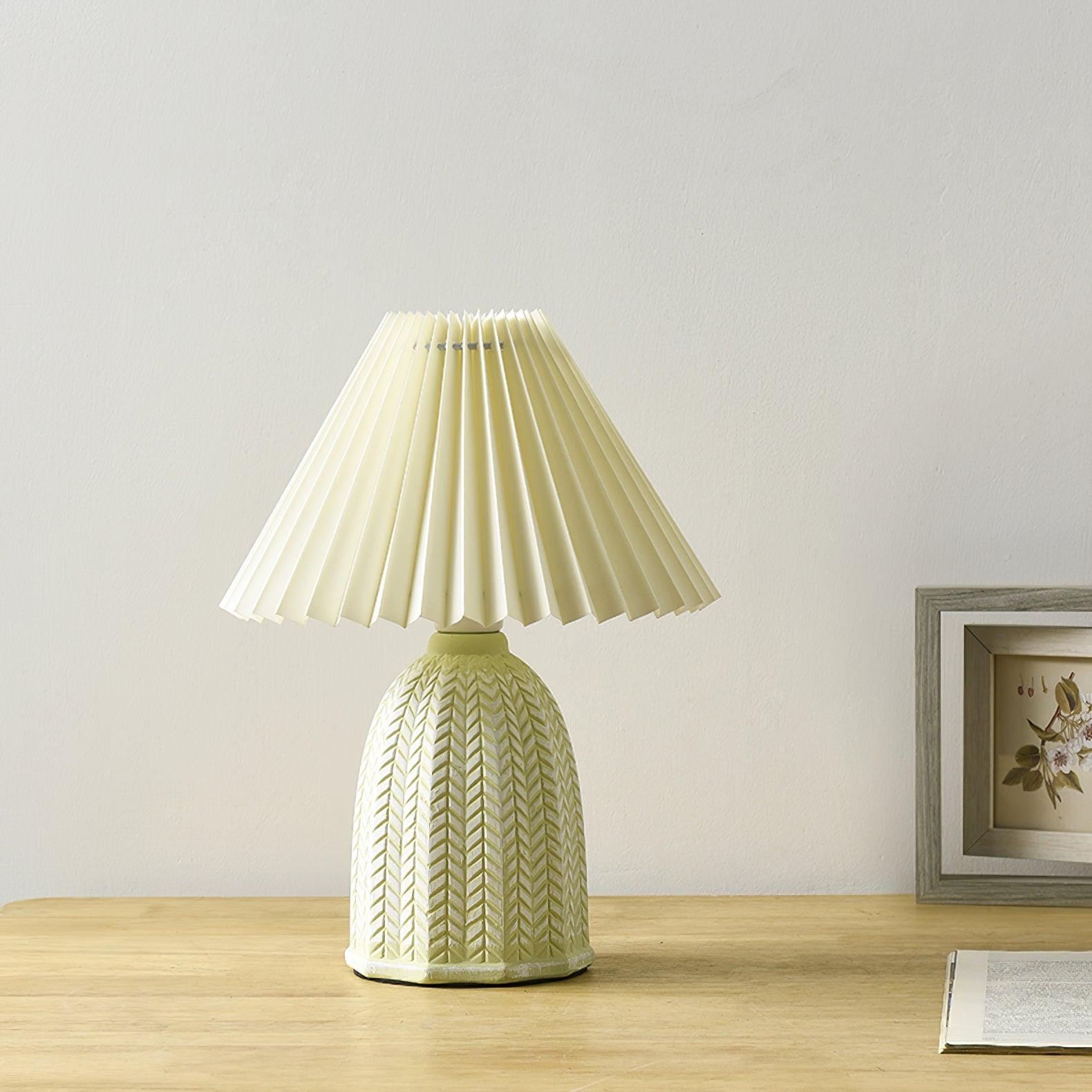 Vintage Pleated Table Lamp M206