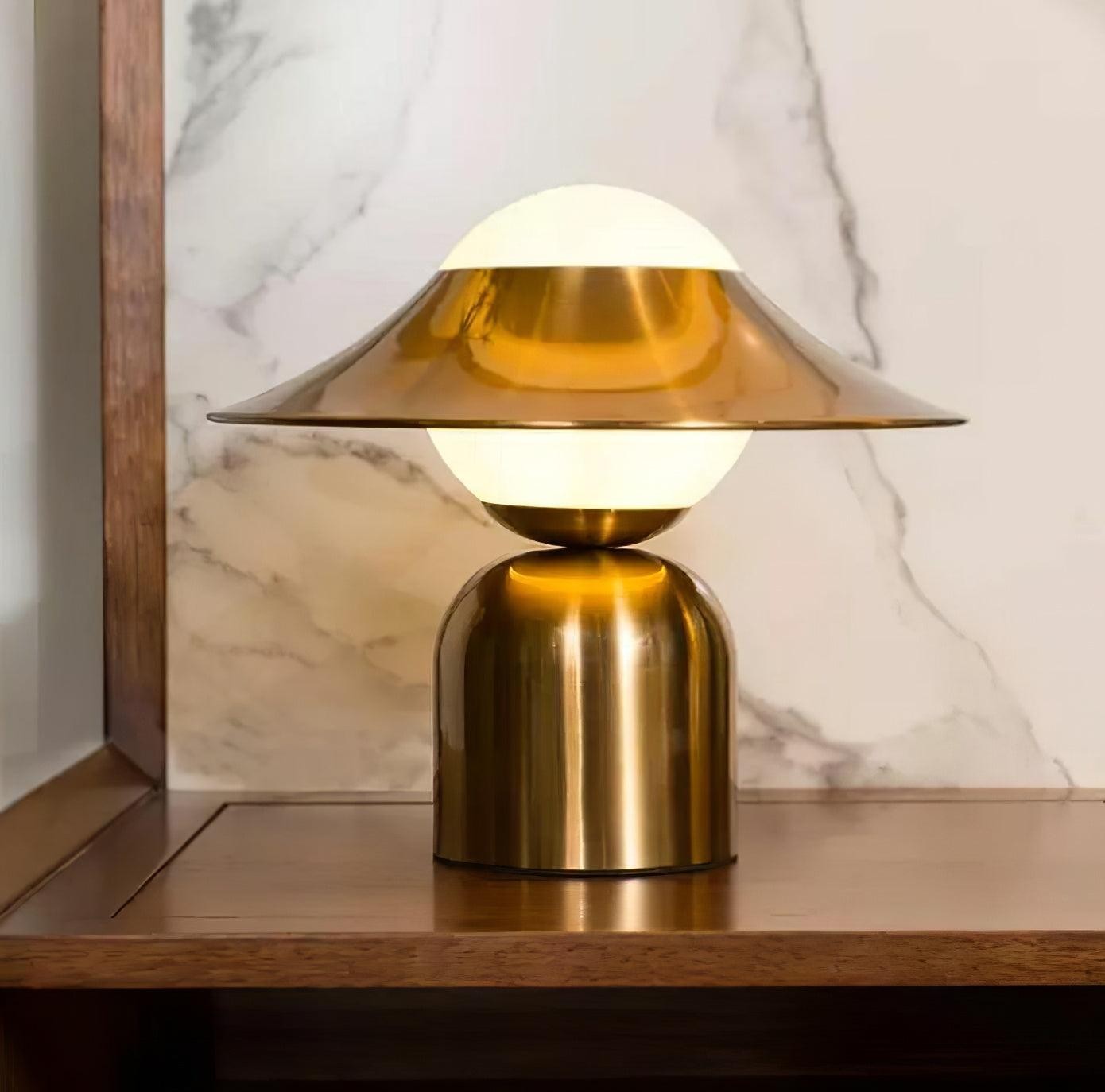 Nordic Creative Metal Disc Table Lamp M472