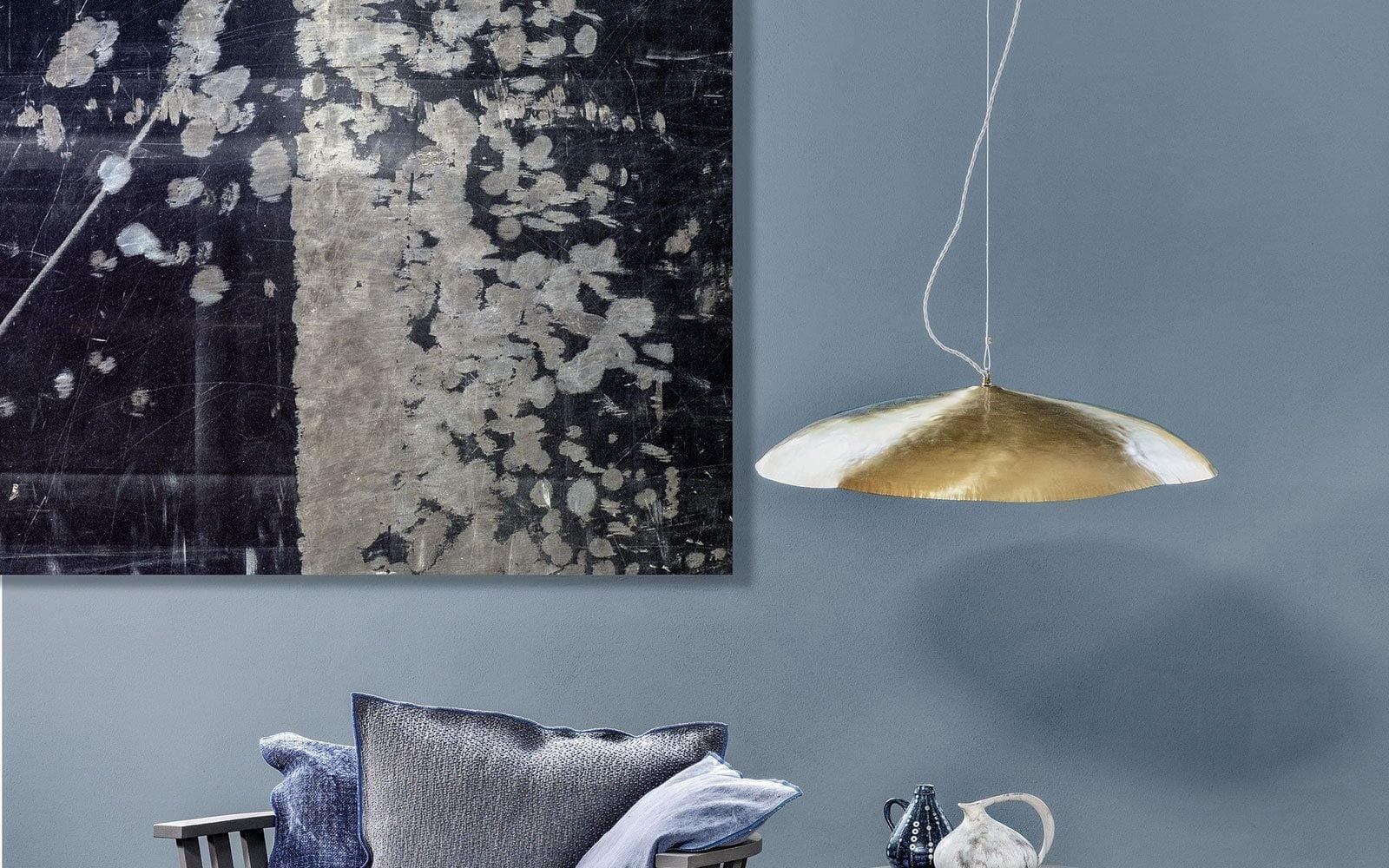Hammered Brass Suspension Light T114