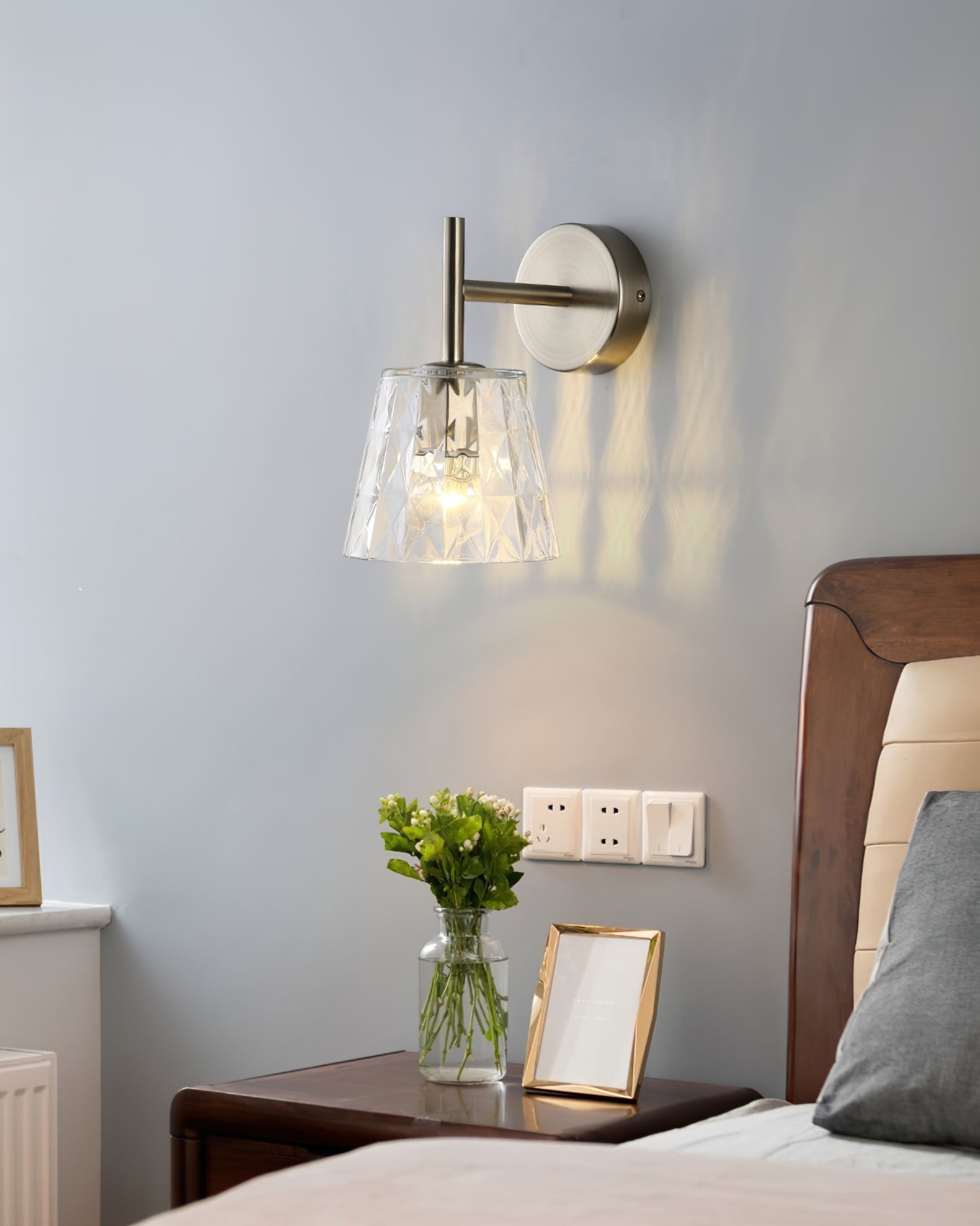 Filiyano Glass Wall Lamp T092