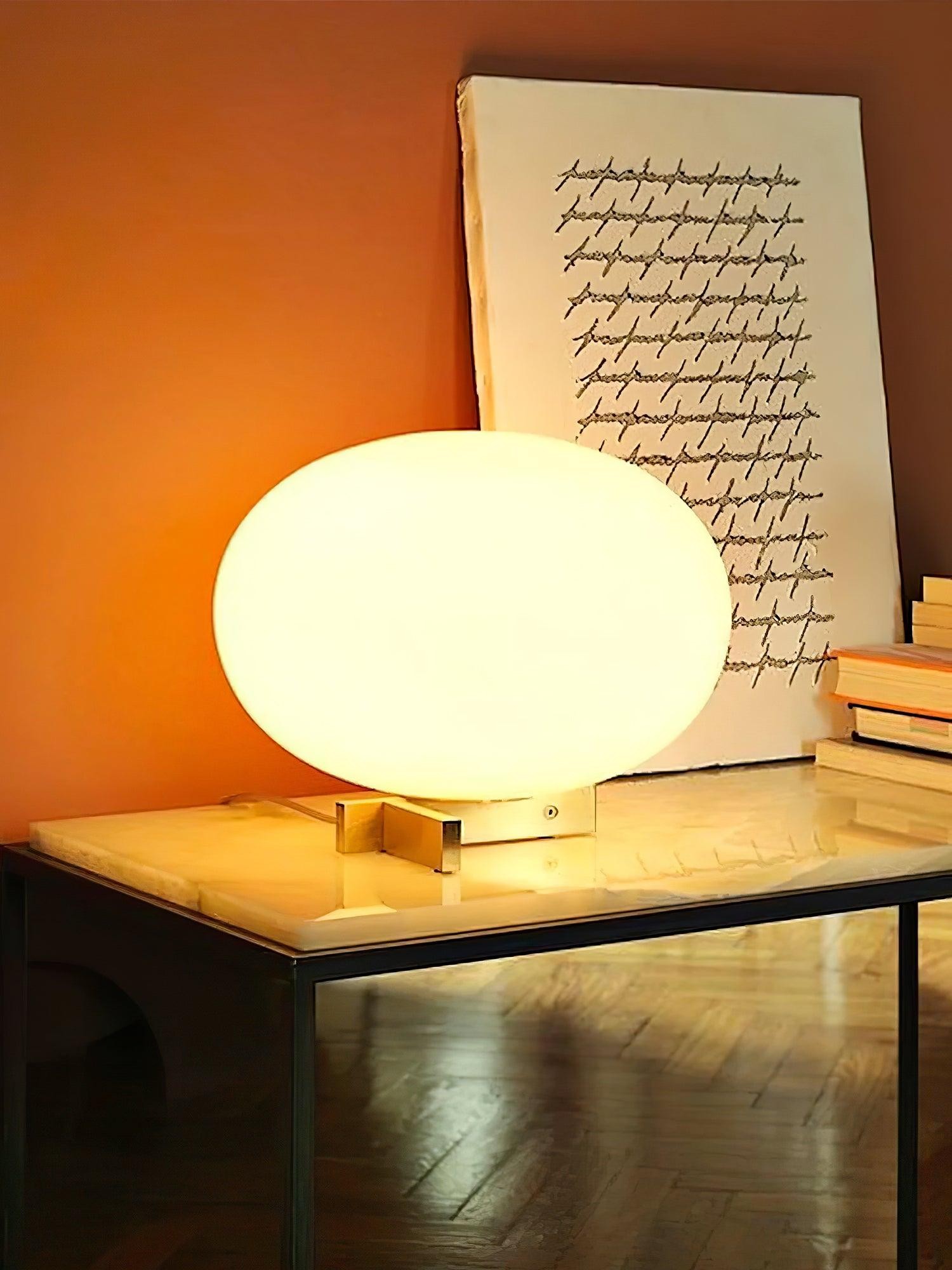 Creative Track Ball-shaped Table Lamp M521