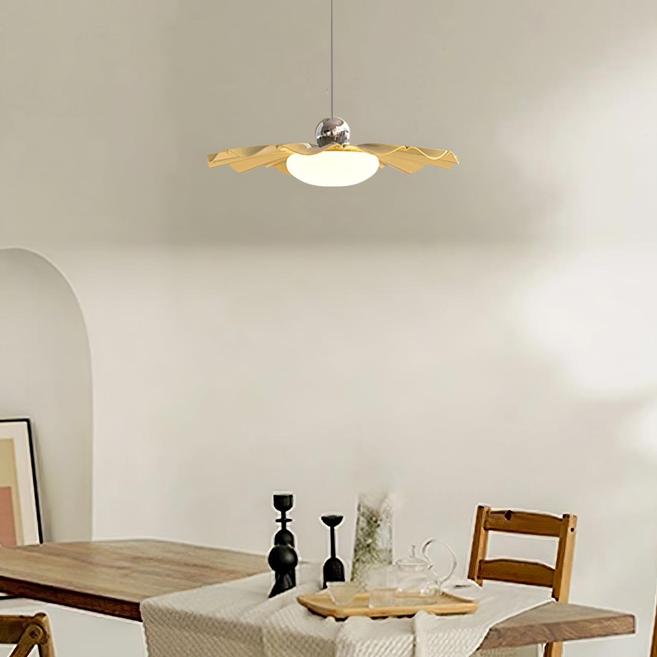 Blooming Flower Pendant Light T1578