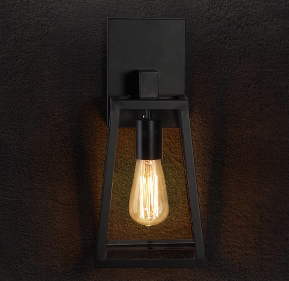 TRAXY Trapezium Wall Lamp
