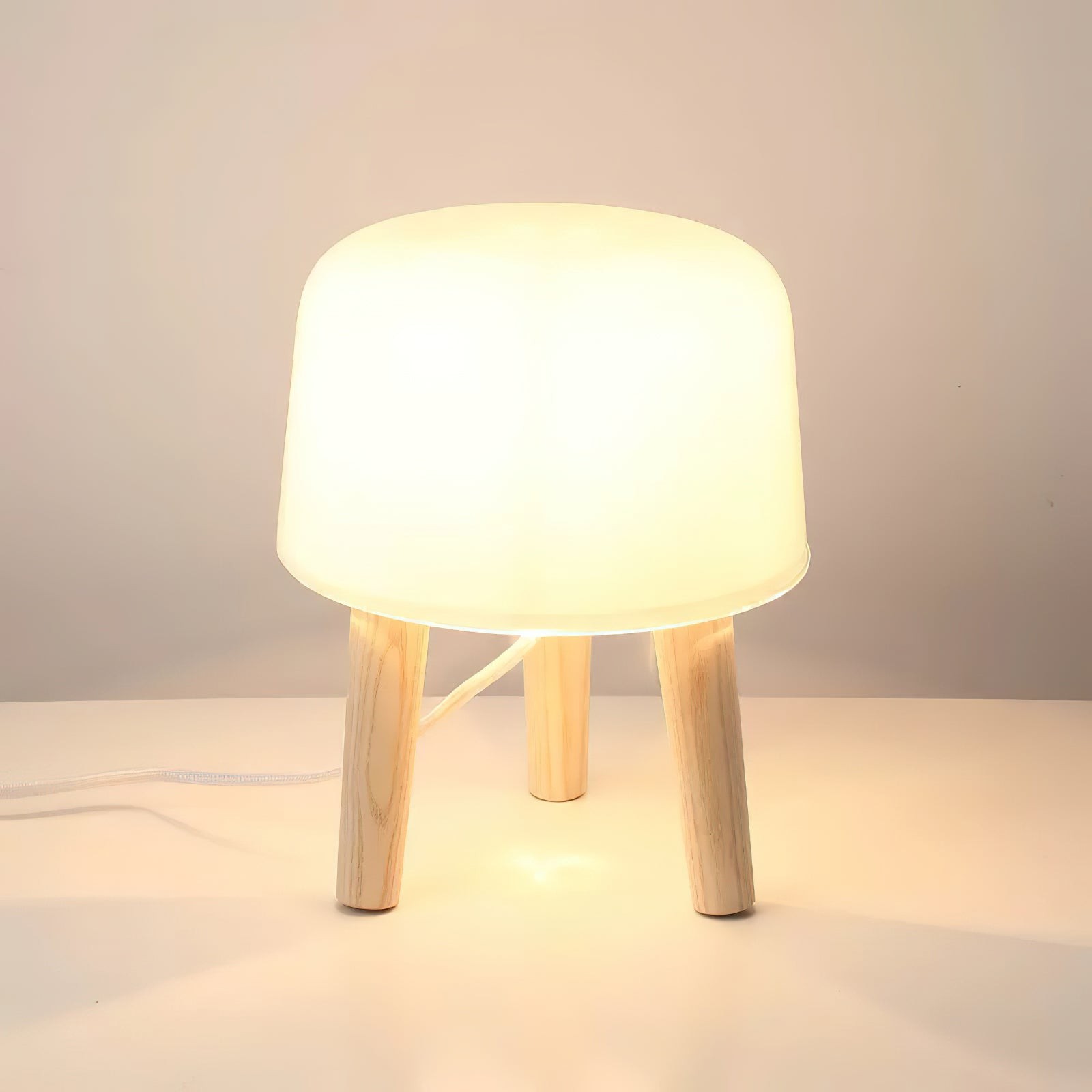 Nordic Wood Decorative Glass Table Lamp For Bedroom M255