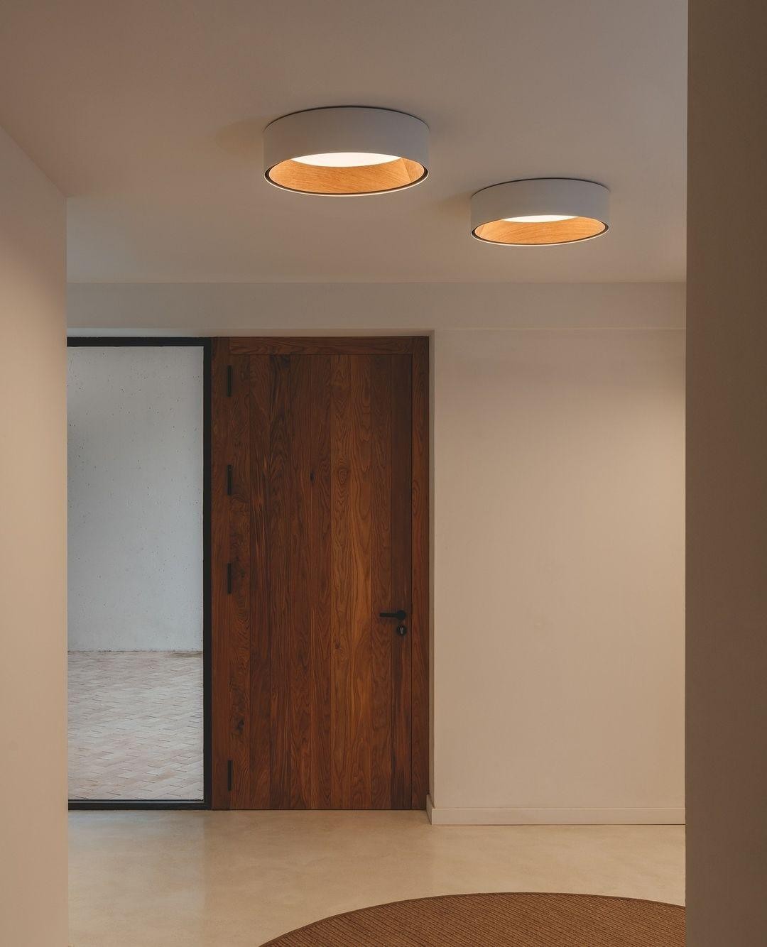 Japanese Minimalist Creative Wood Grain Round LED Ceiling Lamp M321