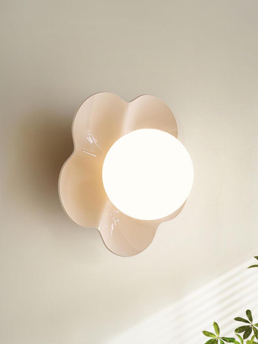 Floral Petal Wall Lamp - Nordic Sculptural Wall Light Living Room T129