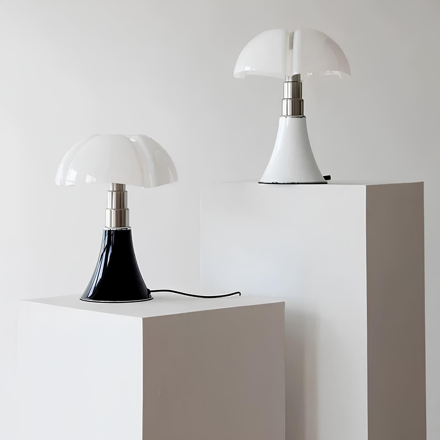 Petalica Table Lamp T1384
