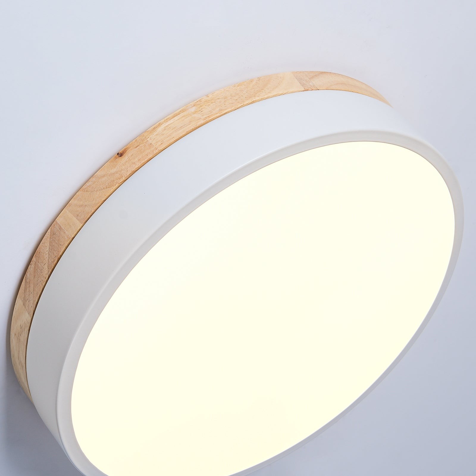 White Round Wooden Ceiling Lamp M197
