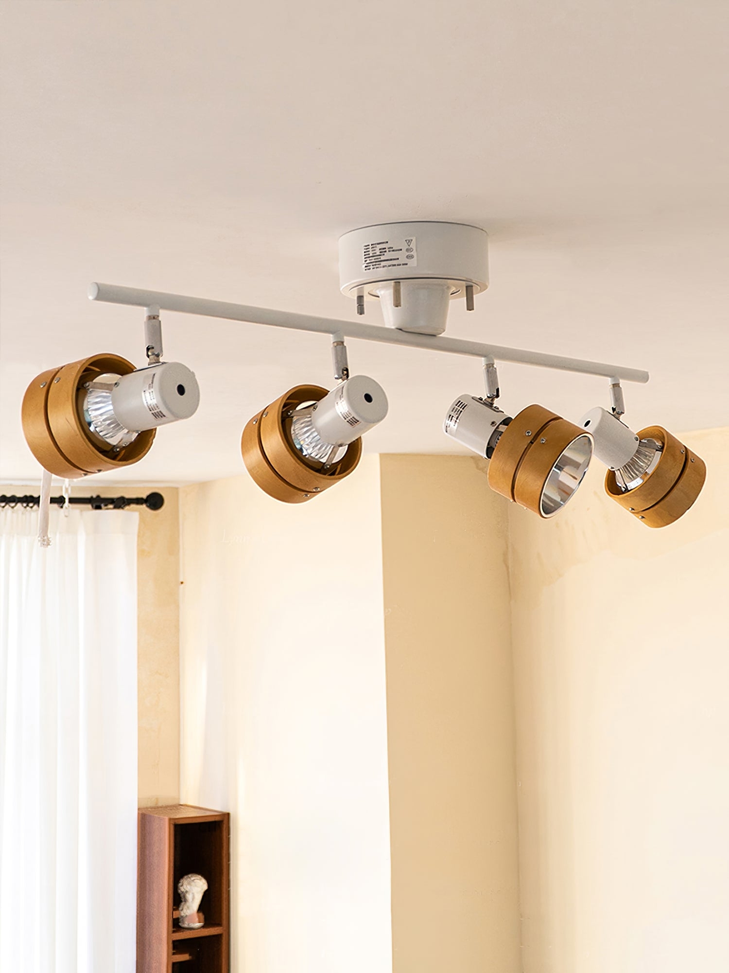 Nordic Cylindrical 4-Light Spotlight T1639