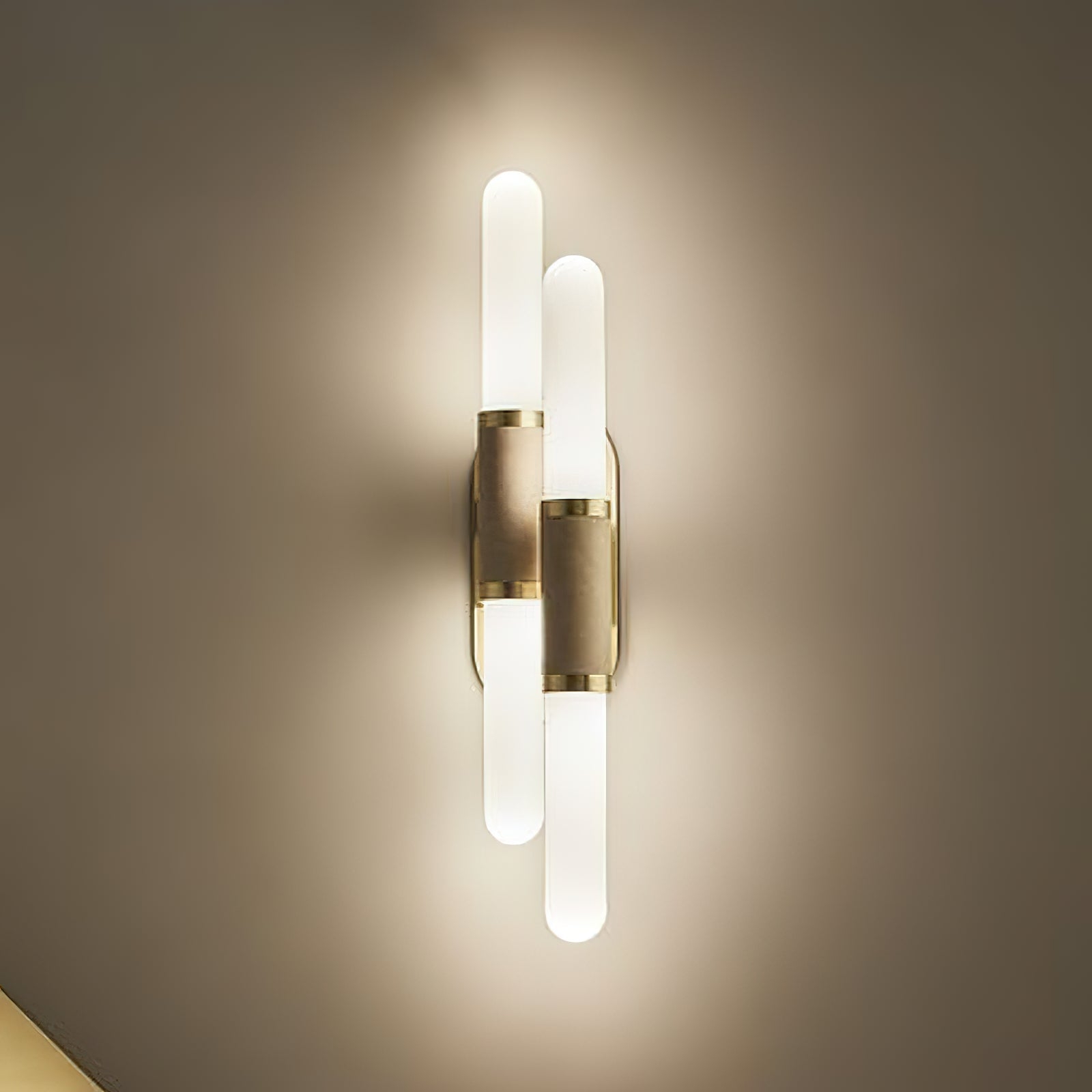 Lindale Vanity Wall Lamp T1679