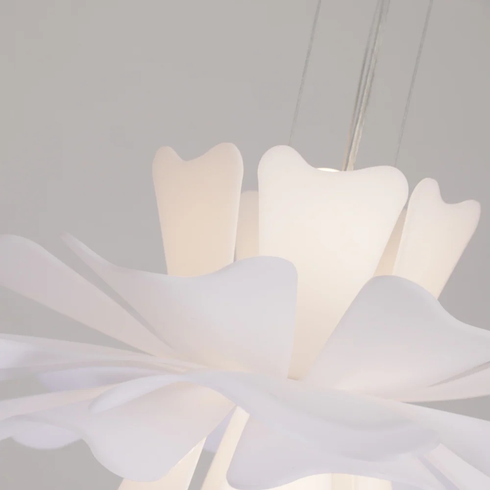 Modern Flower Pendant Light – Sculptural Lamp for Living Room S403