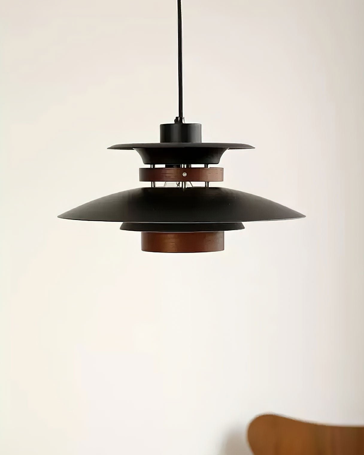 Luxurious and Stylish Layered Pendant Light M529