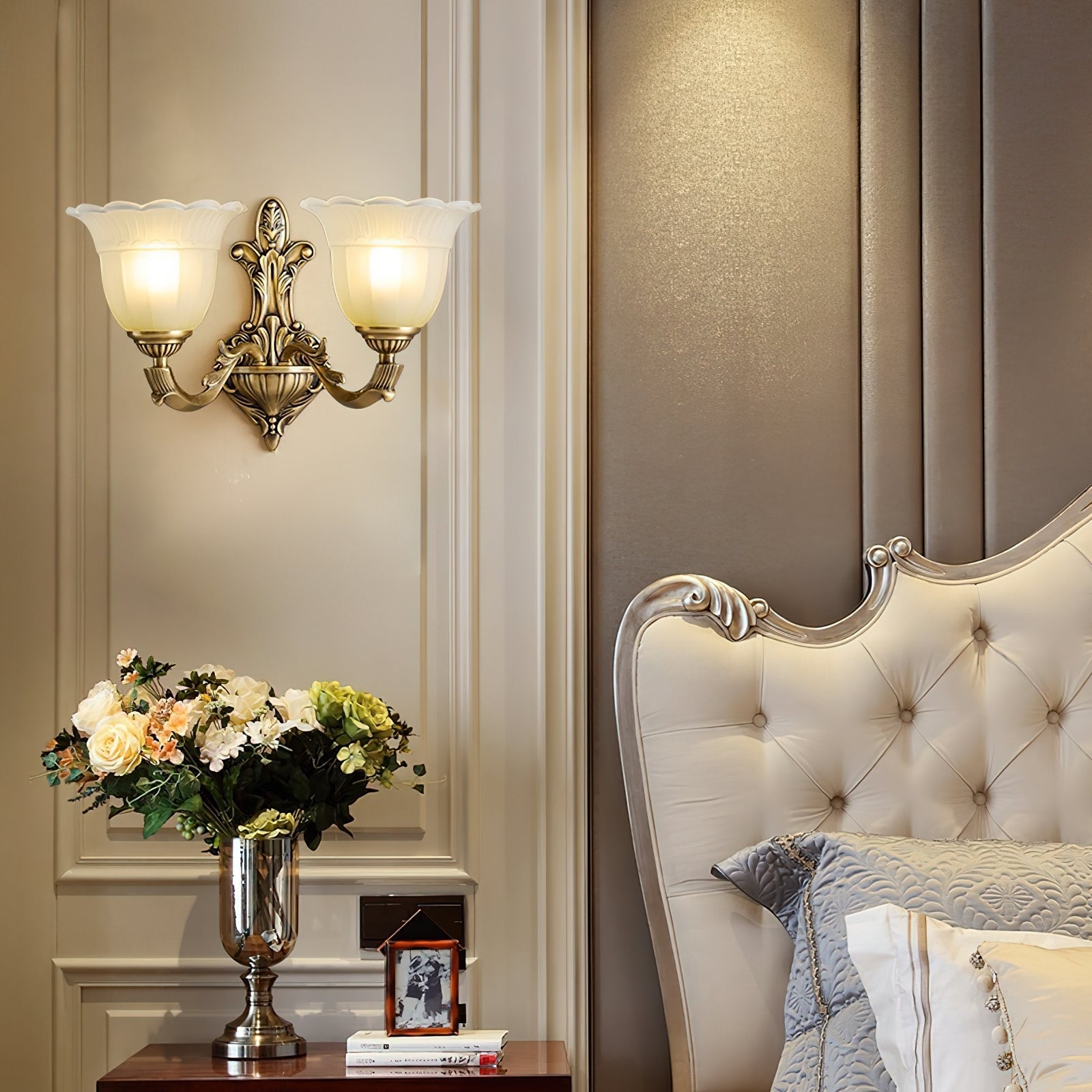 Bloom Flower Brass Sconce T1855