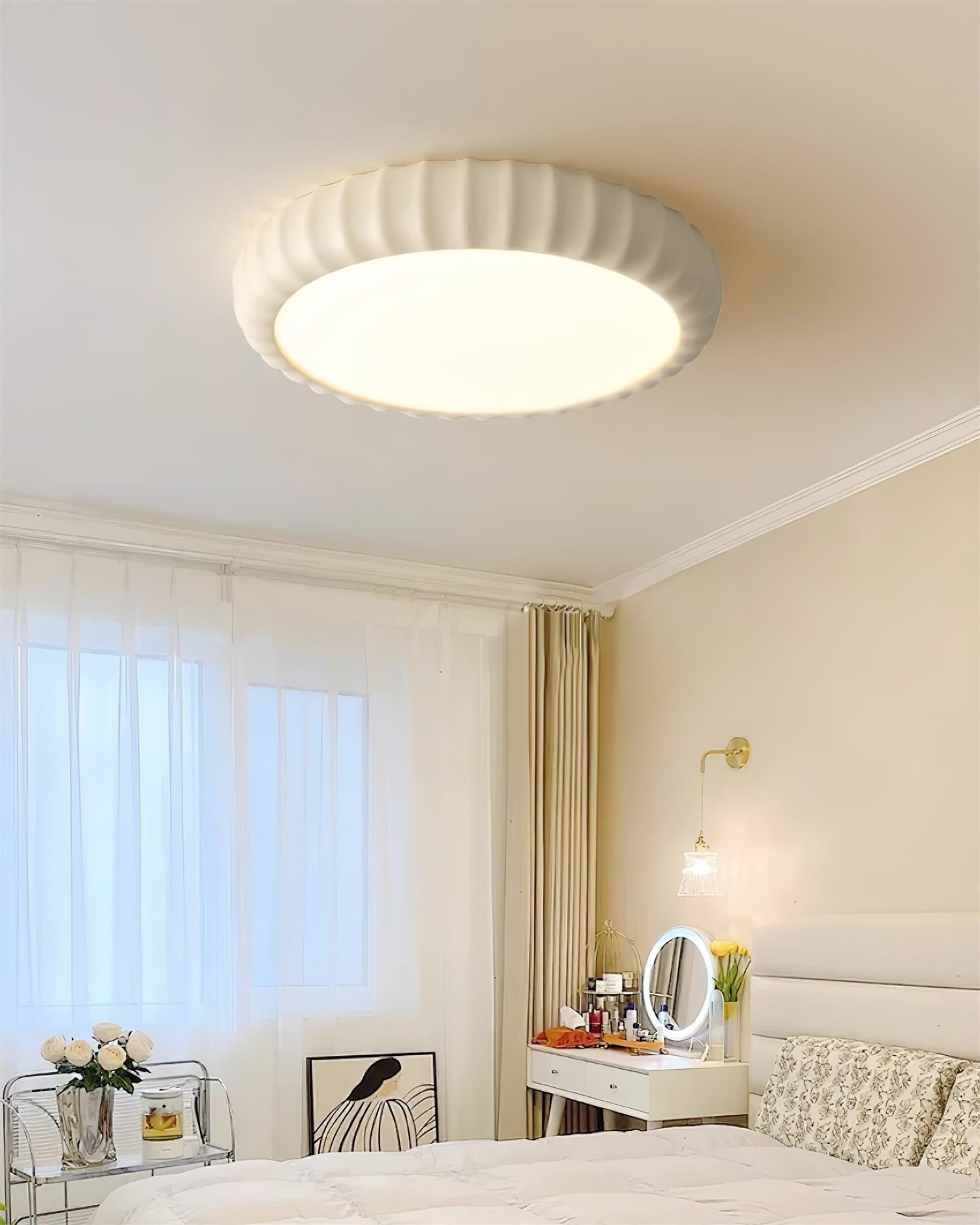 Simple Cream Style Wave Round Ceiling Light M145