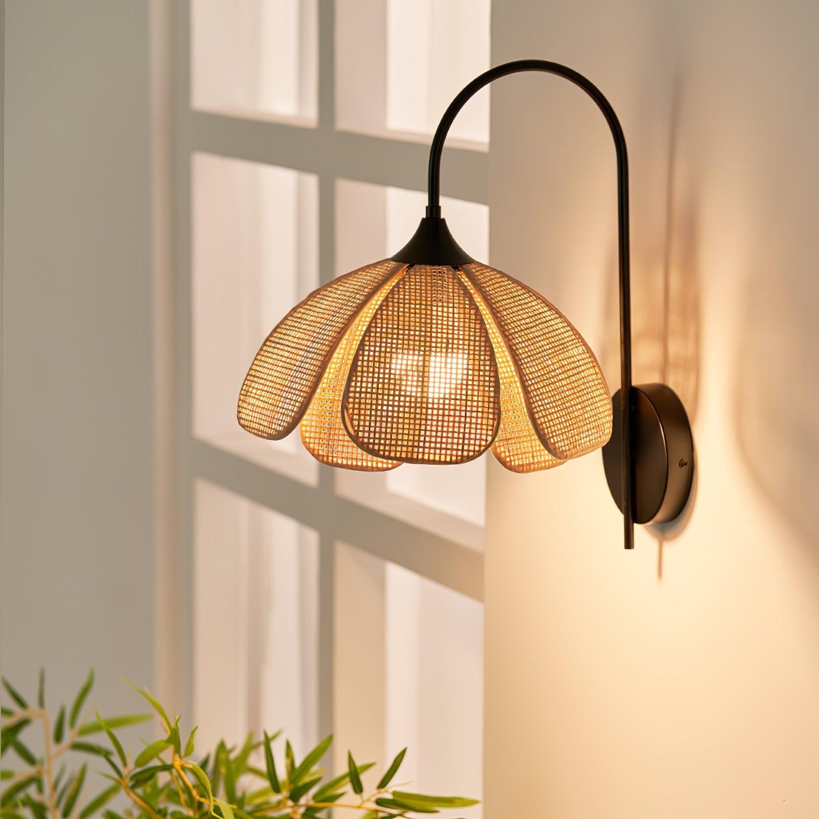Rattan Petal Wall Lamp M512
