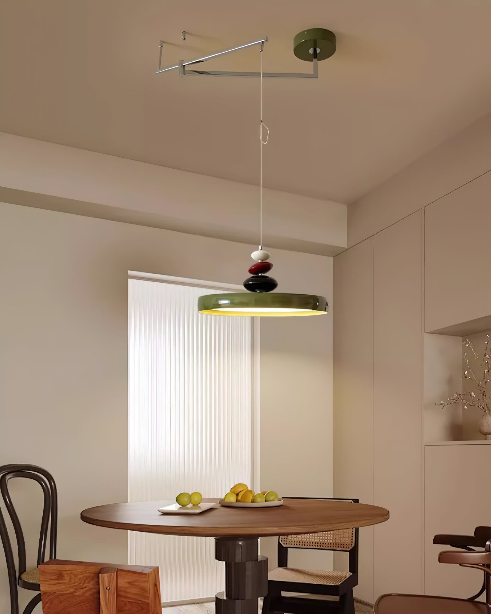 Simple Rocker Arm Flying Saucer Creative Chandelier M274