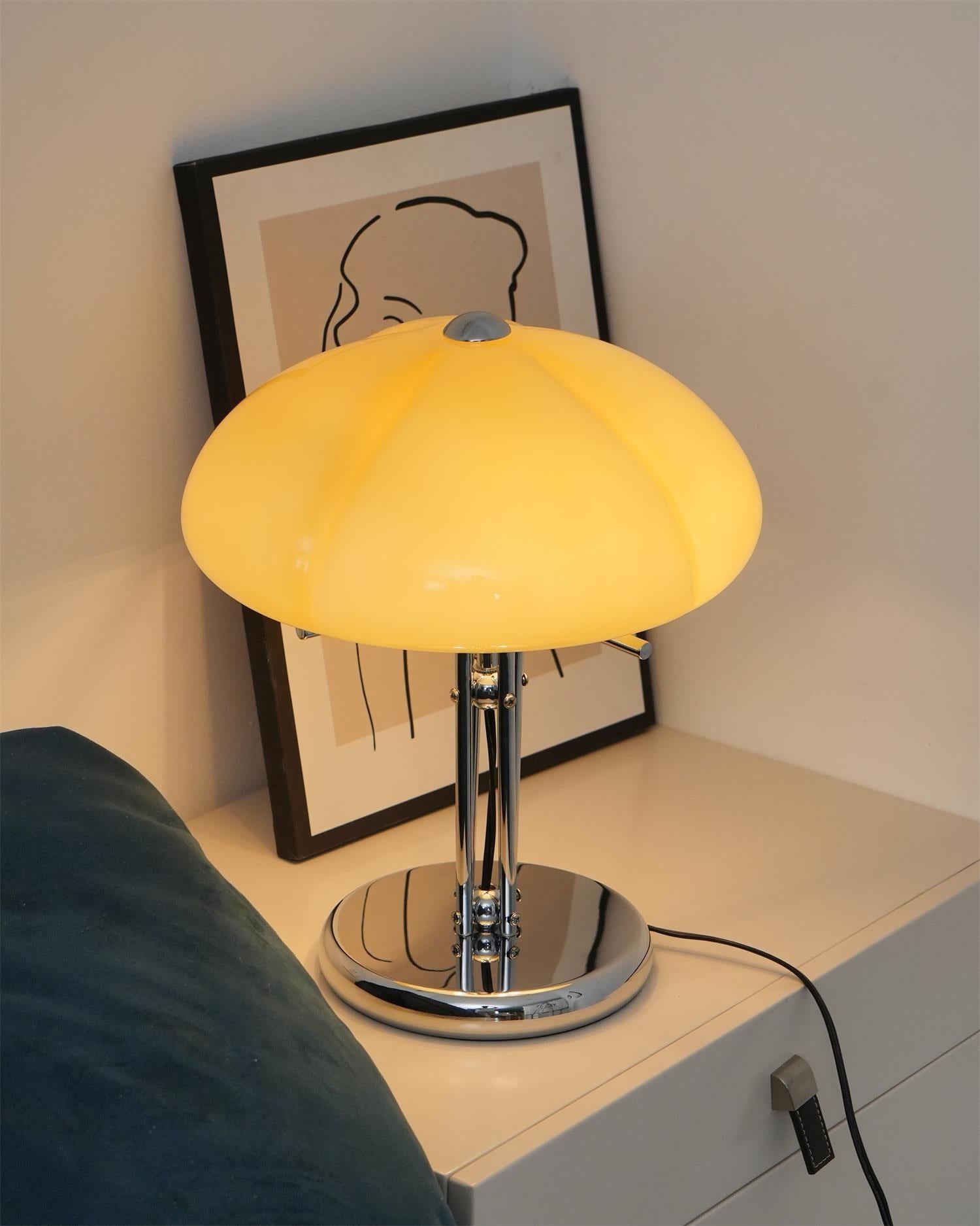 High-Grade Bedroom Bedside Mushroom Glass Table Lamp M175