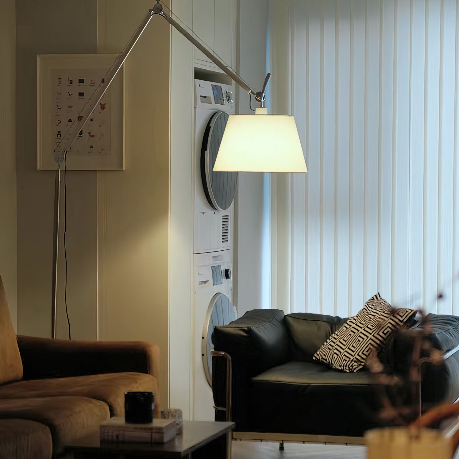 Velthea Floor Lamp T1937