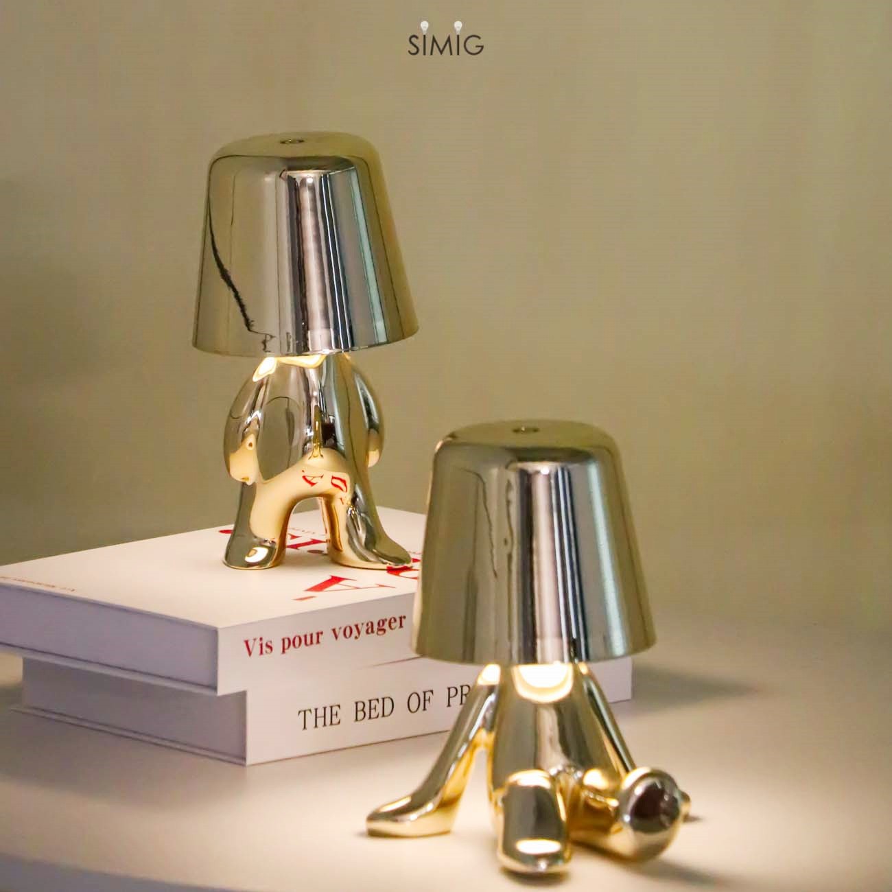 Aurabrova Human Figure Table Lamp - Modern Sculptural Design for Living Room