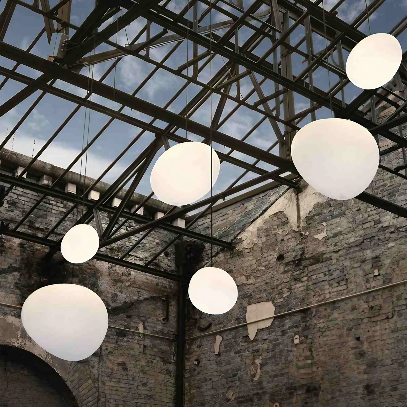 Pebble Orb Deco Milk Glass Pendant Light S161