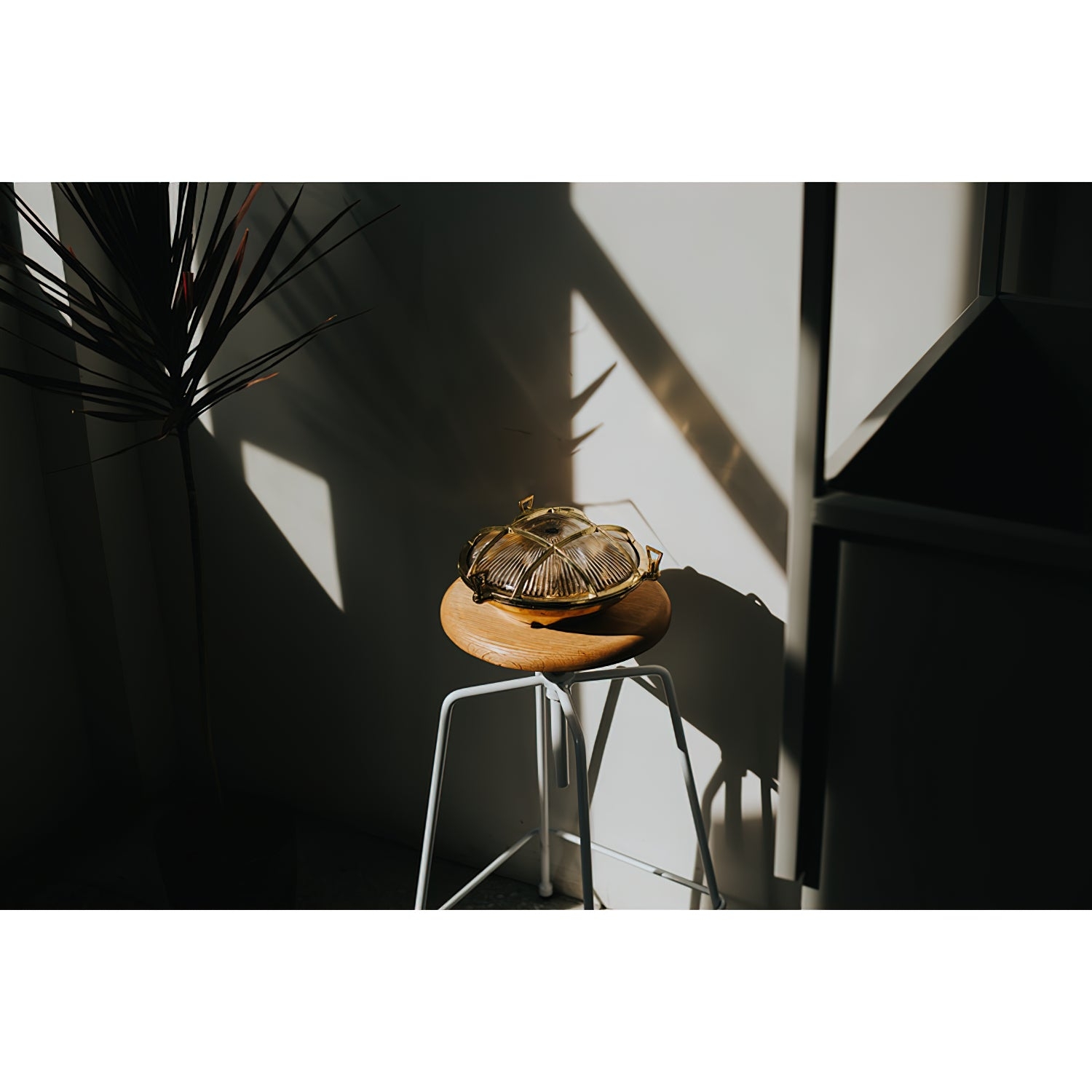 Fremantle Brass Bunker Sconce T1860